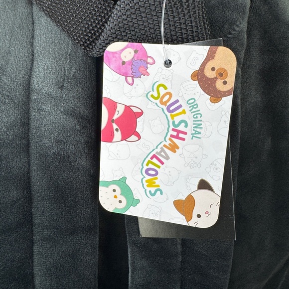 Perkin the Mothman Squishmallow Backpack 🖤 - Picture 5 of 6